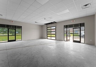 1147 Brawley School Rd, Mooresville, NC for lease Interior Photo- Image 1 of 3