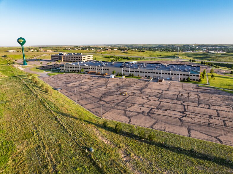 1 Cabela Dr, Sidney, NE à louer - Photo du bâtiment - Image 2 de 47