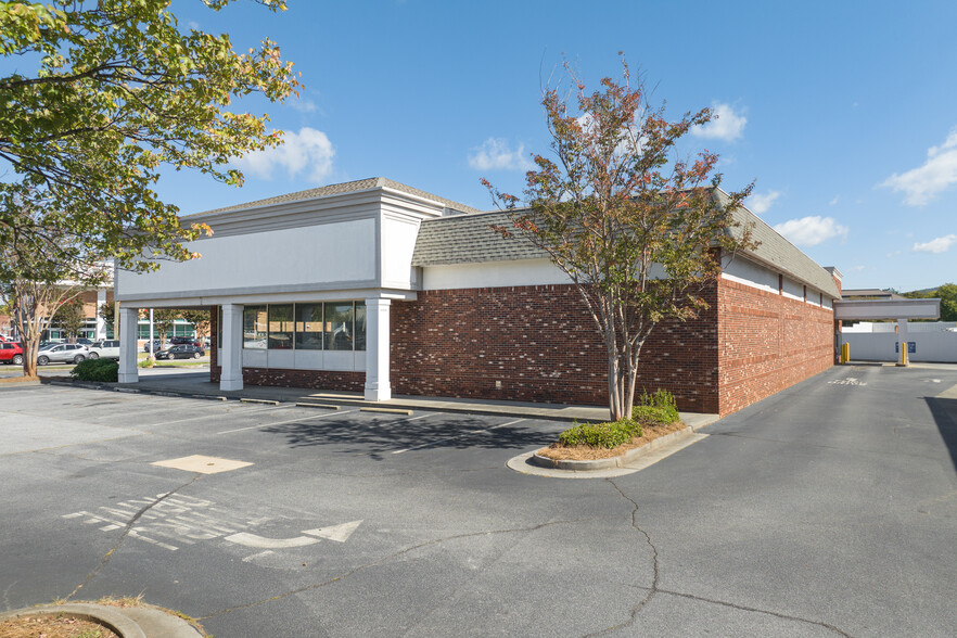 Former CVS - Commercial Real Estate