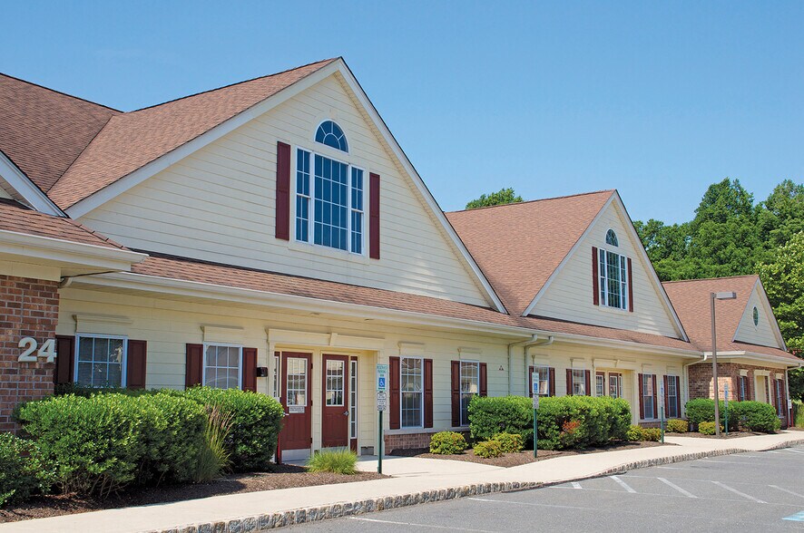 46 Vreeland Dr, Skillman, NJ à louer - Photo du bâtiment - Image 3 de 13