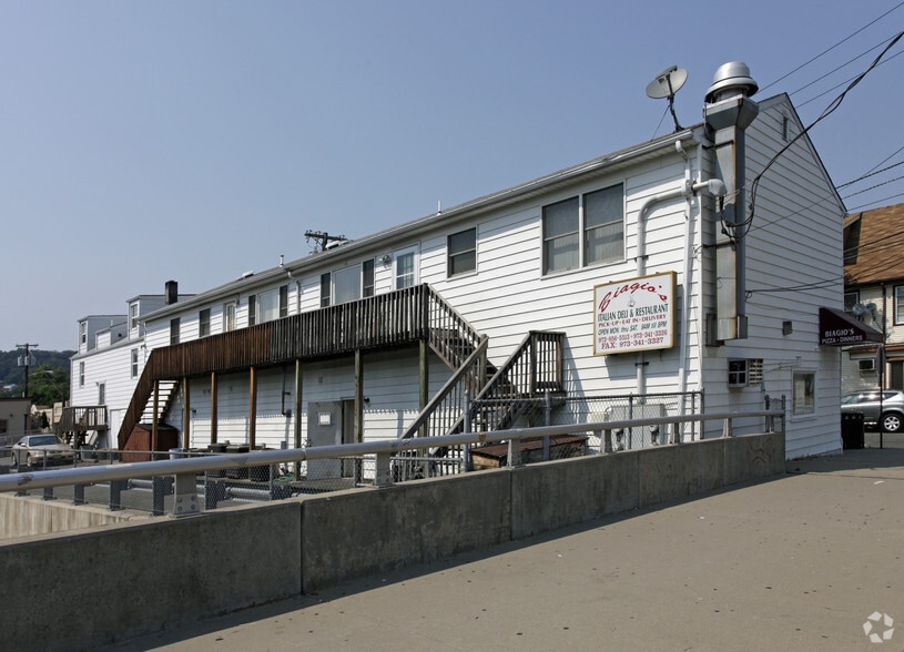 81-85 Berkshire Ave, Paterson, NJ for sale - Building Photo - Image 2 of 11