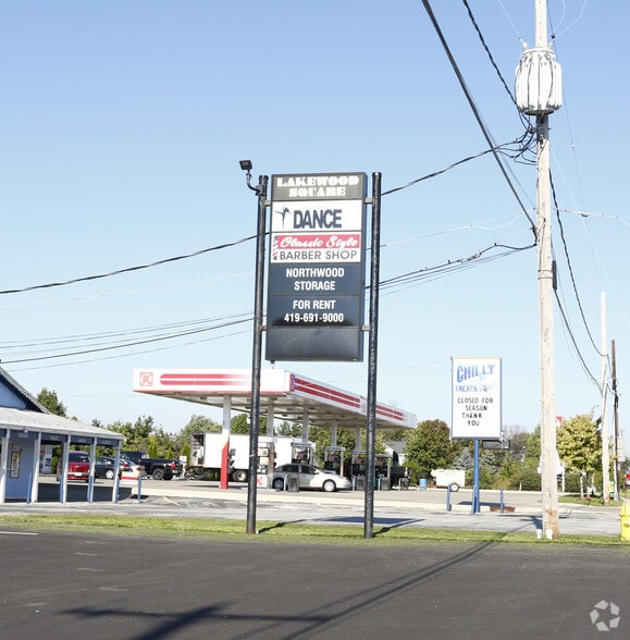 4604-4610 Woodville Rd, Northwood, OH for lease - Building Photo - Image 3 of 8