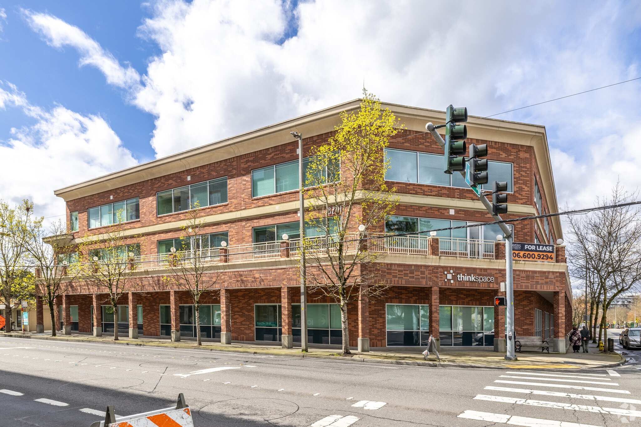 8201 164th Ave NE, Redmond, WA for lease Primary Photo- Image 1 of 3