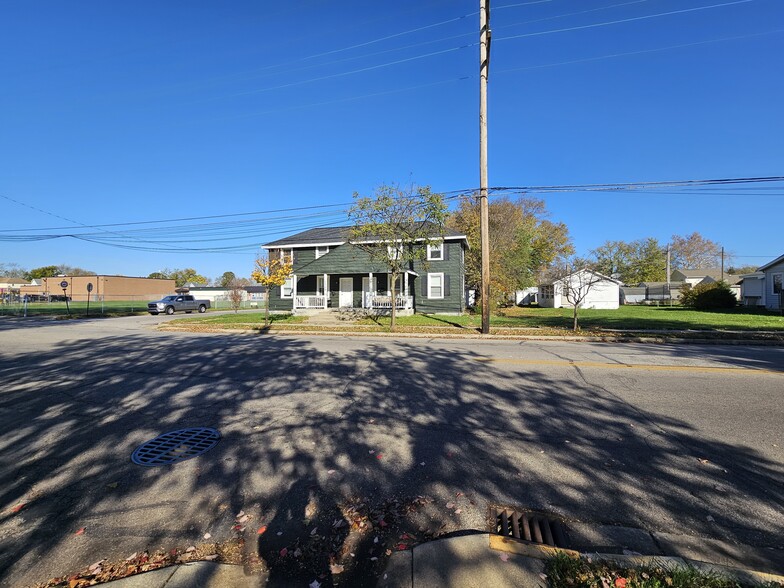 1500 Greenbush St, Lafayette, IN à vendre - Photo principale - Image 1 de 1