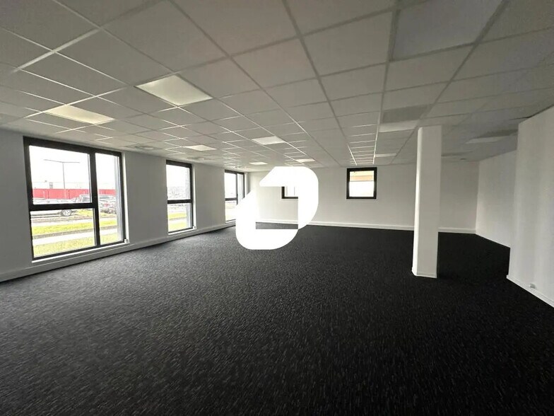 2 Rue Lucien Velten, Holtzheim for lease - Interior Photo - Image 3 of 13