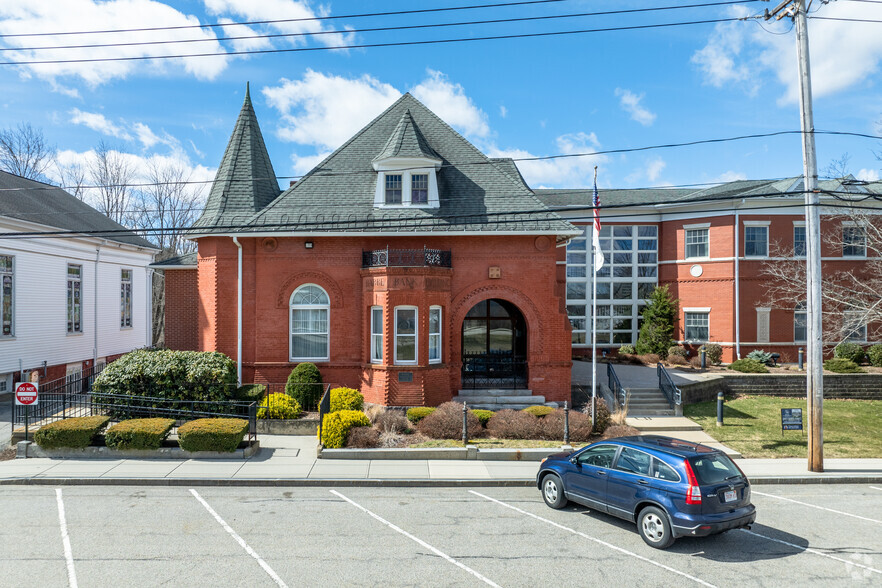 56 Common St, Barre, MA à vendre - Photo principale - Image 1 de 1