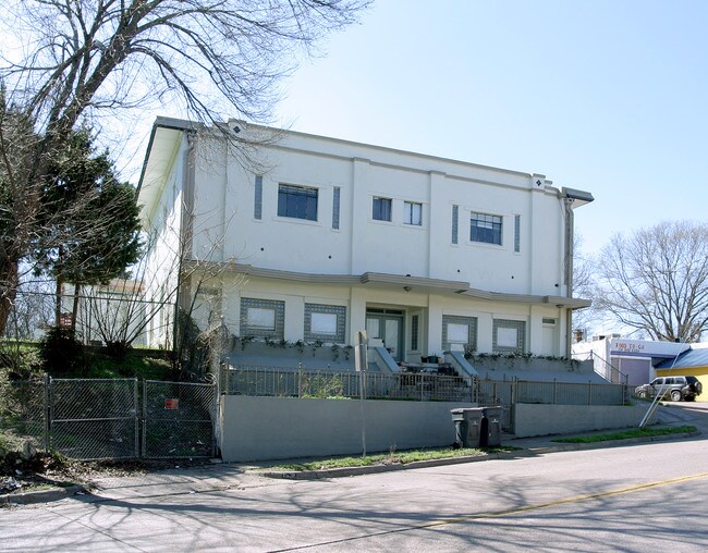 More details for 1312 W Clarendon Dr, Dallas, TX - Office for Sale