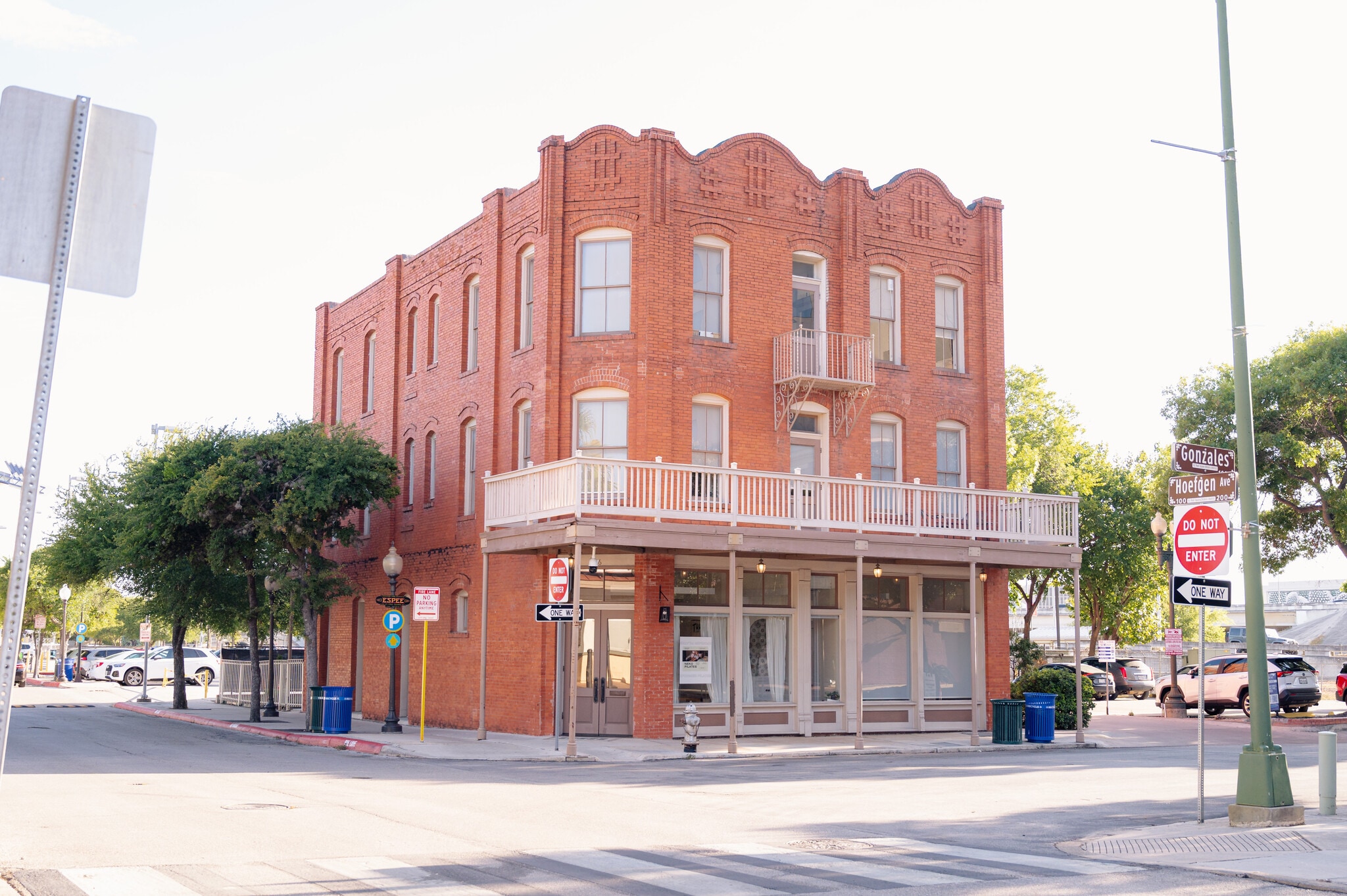 119 Heiman St, San Antonio, TX à louer Photo du bâtiment- Image 1 de 1