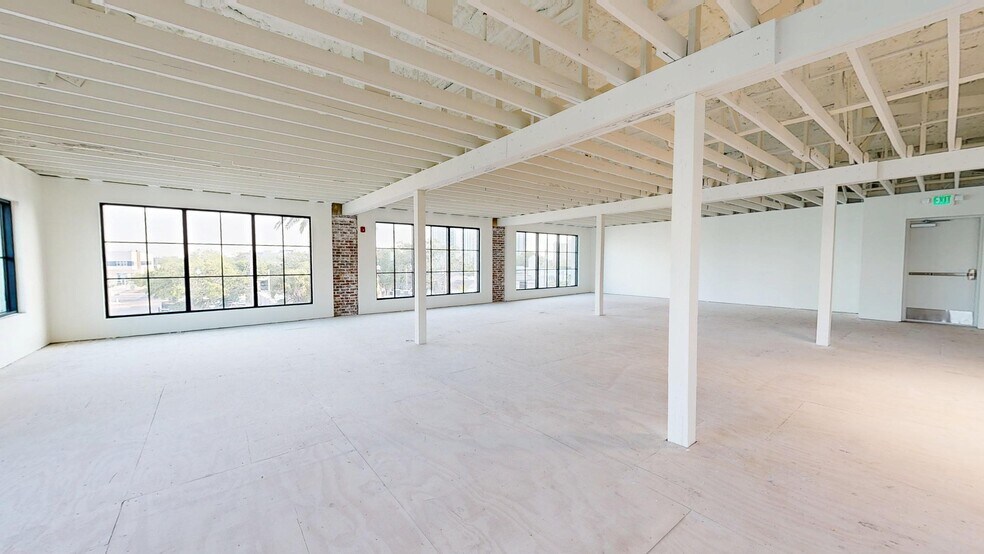 1246 Central Ave, Saint Petersburg, FL à louer - Numérisation 3D de Matterport - Image 2 de 26