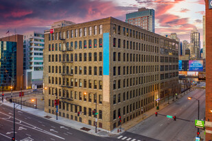 The Adlake Building - Épicerie