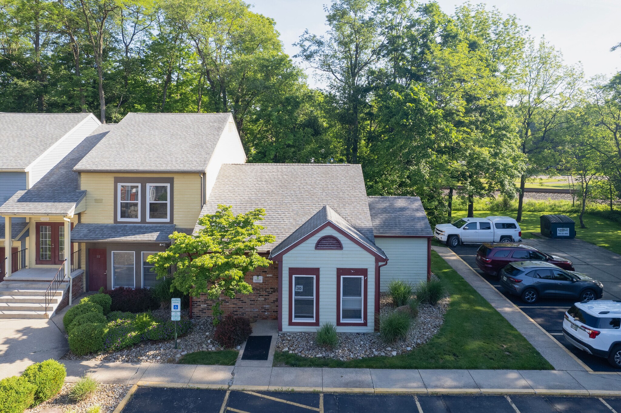 30-46 Munroe Falls Ave, Munroe Falls, OH à vendre Photo du bâtiment- Image 1 de 10
