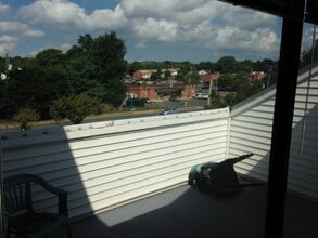 602 S King St, Leesburg, VA à louer Photo du bâtiment- Image 1 de 14