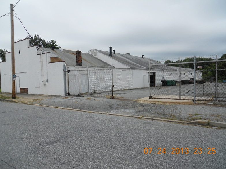 12 Lincoln St, Dover, DE for lease - Building Photo - Image 1 of 1