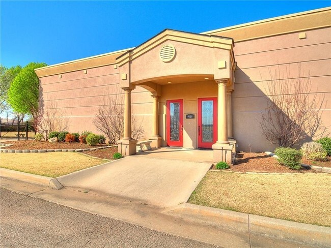 More details for 9101 S Robinson Ave, Oklahoma City, OK - Specialty for Sale