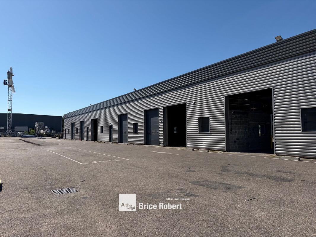 21 Chemin Des Muriers, Genas for lease Building Photo- Image 1 of 7