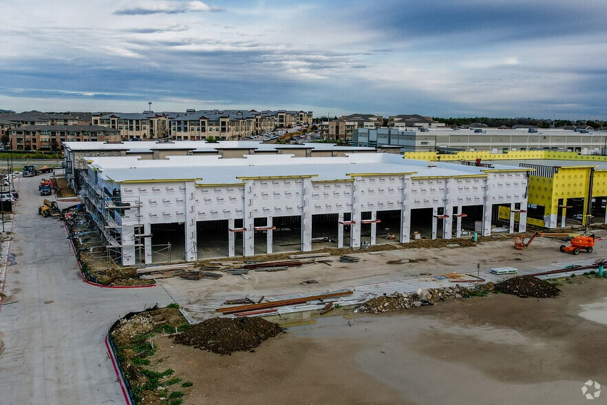 2601 E State Hwy 121, Lewisville, TX à vendre - Photo du bâtiment - Image 1 de 4