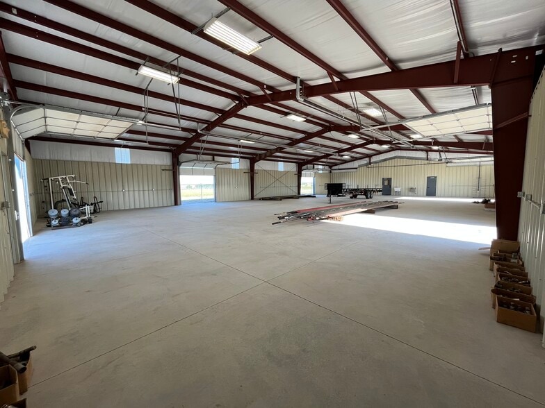 13441 US Highway 60, Arnett, OK for lease - Interior Photo - Image 3 of 14