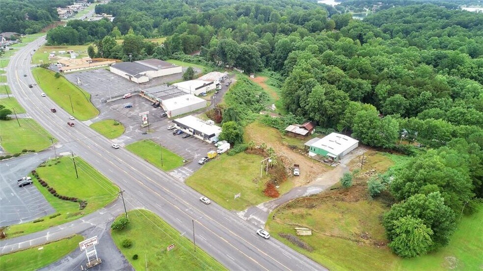 298 By-Pass 123 Hwy, Seneca, SC à vendre - Photo du bâtiment - Image 3 de 23