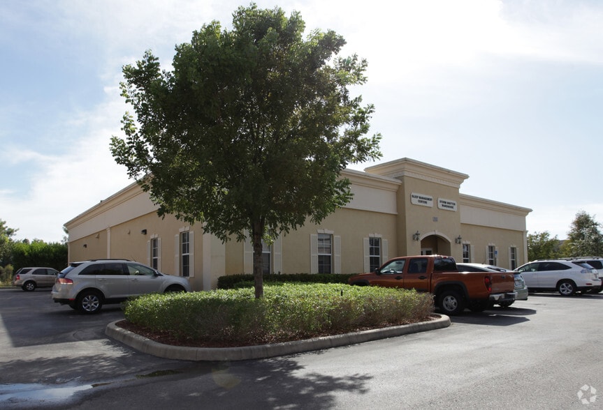 6350 Techster Blvd, Fort Myers, FL for lease - Building Photo - Image 2 of 9