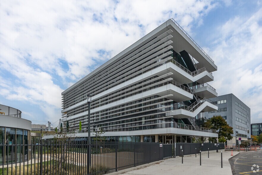 6 Rue Alexander Fleming, Lyon à louer - Photo du bâtiment - Image 2 de 6