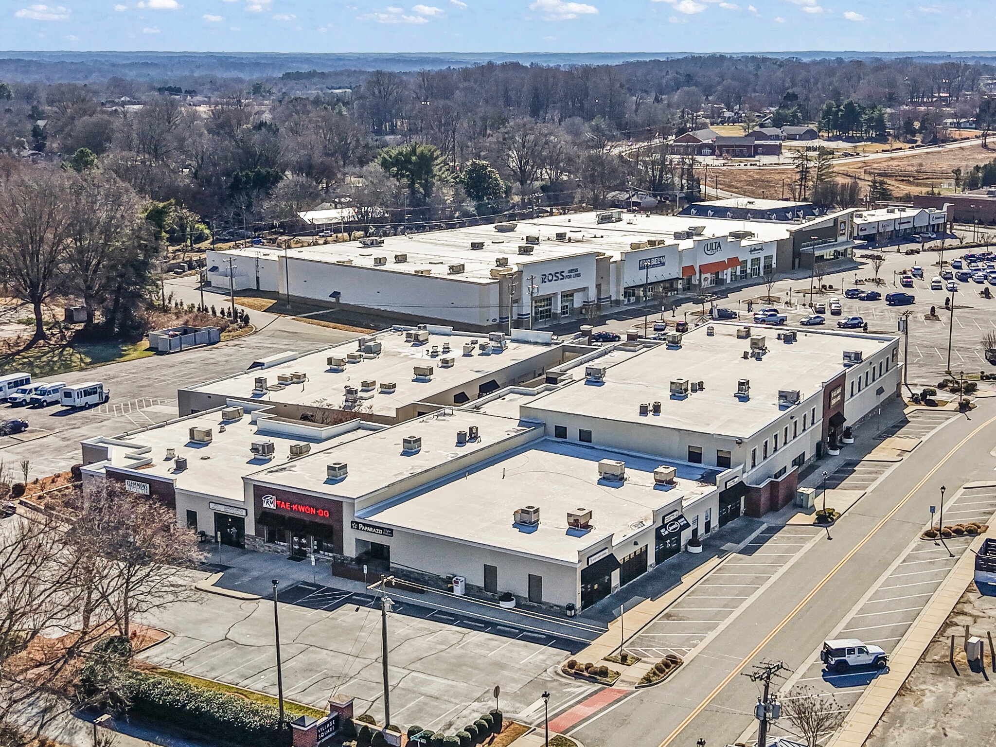 6000 Market Square Ct, Clemmons, NC for lease Building Photo- Image 1 of 10