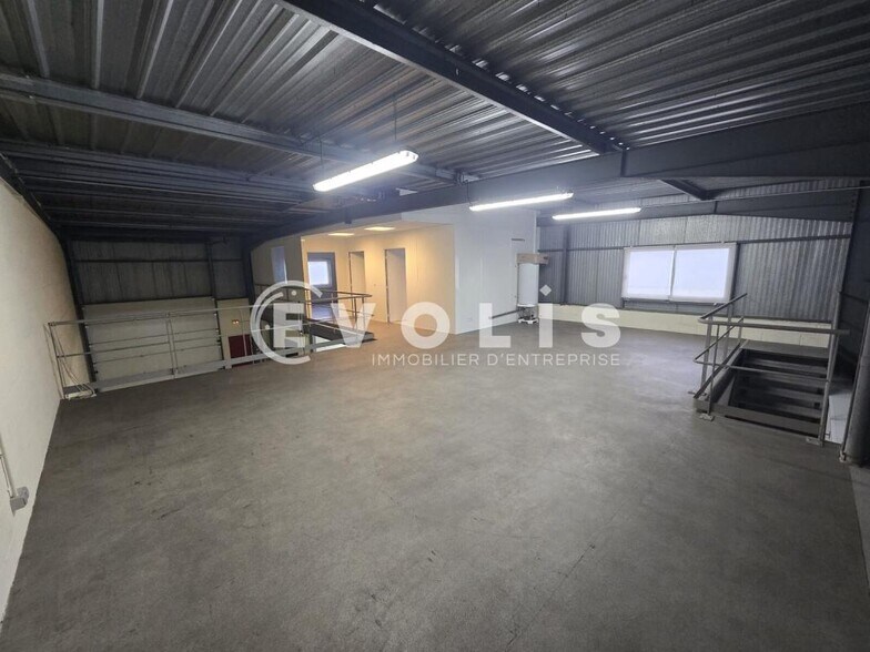 Flex in Morsang-sur-Orge for sale - Interior Photo - Image 3 of 9