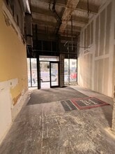 24-28 W Flagler St, Miami, FL for lease Interior Photo- Image 2 of 11