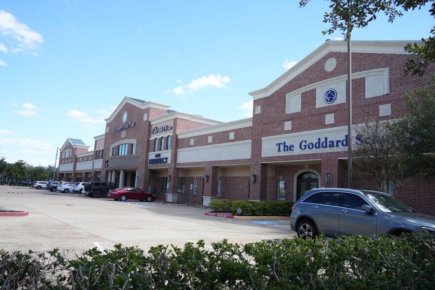 9722 US Highway 90A, Sugar Land, TX à louer - Photo du bâtiment - Image 1 de 5
