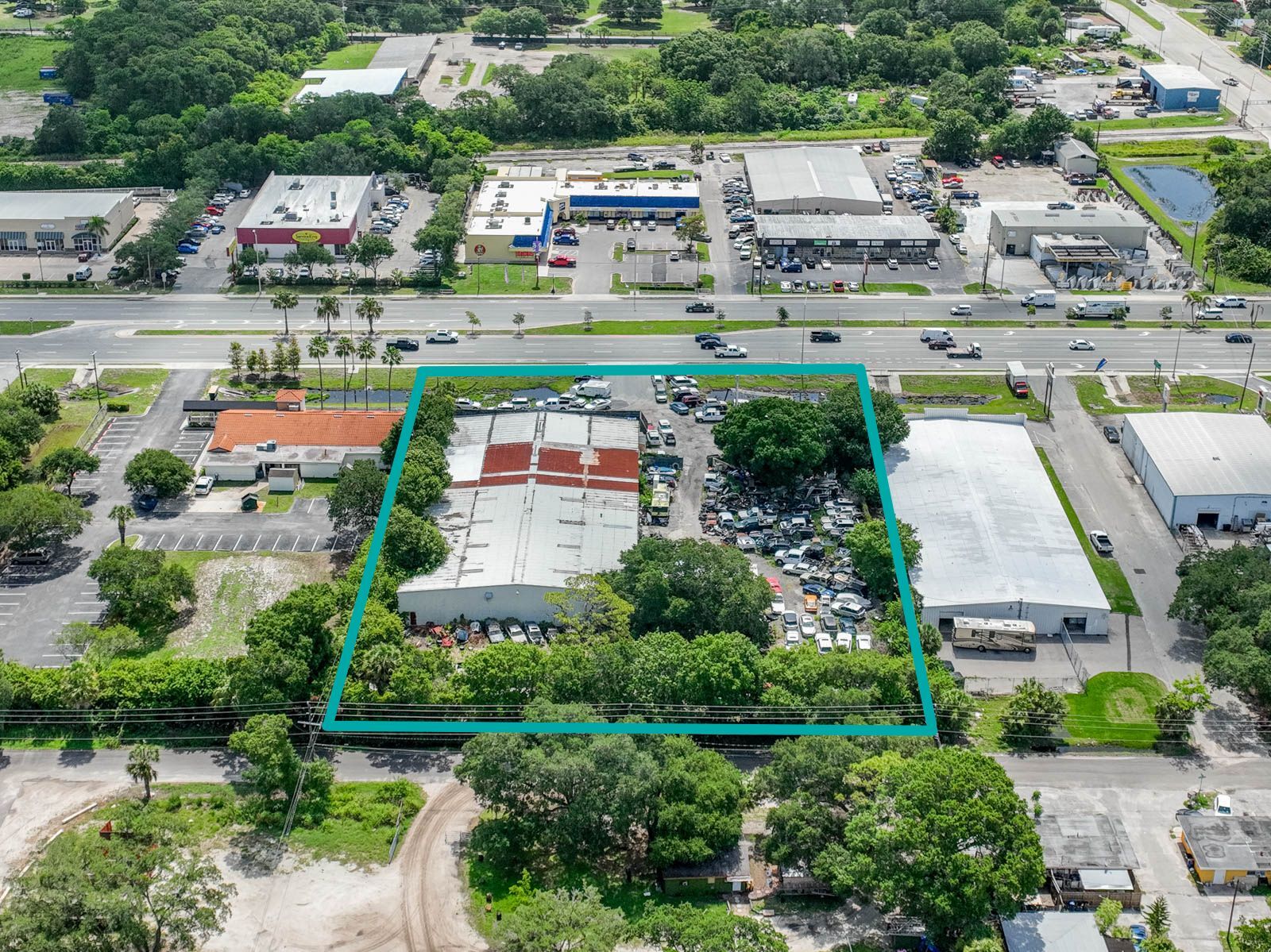 3935 Washington Blvd, Sarasota, FL à louer Photo du bâtiment- Image 1 de 6