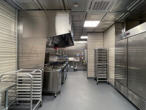 203 Main St, Wakefield, RI for lease Interior Photo- Image 1 of 4