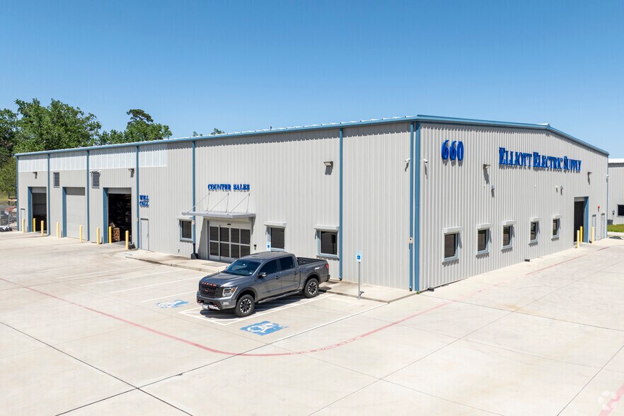 500-660 Frazier Commerce Dr, Conroe, TX for sale - Primary Photo - Image 1 of 8