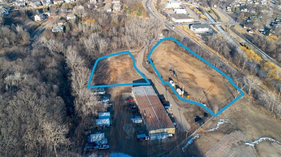 525 Creekridge Dr, Chaska, MN for lease - Aerial - Image 3 of 3