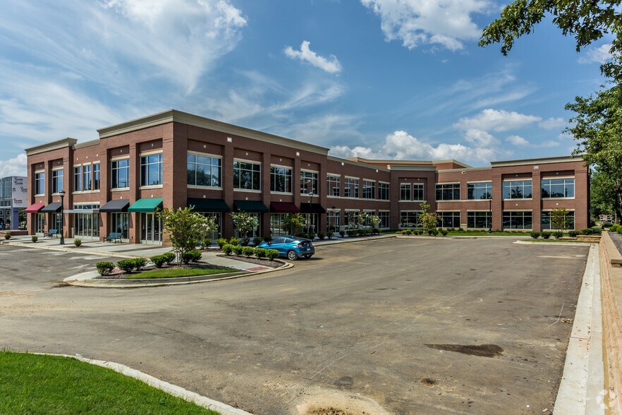 255 Schilling Blvd, Collierville, TN à louer - Photo du bâtiment - Image 2 de 3