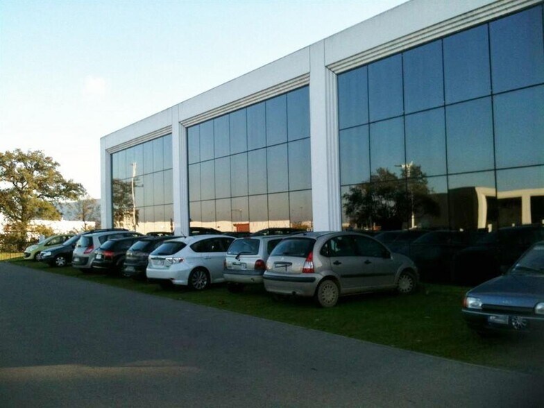 Commerce de détail dans Colomiers à louer - Photo du bâtiment - Image 2 de 5