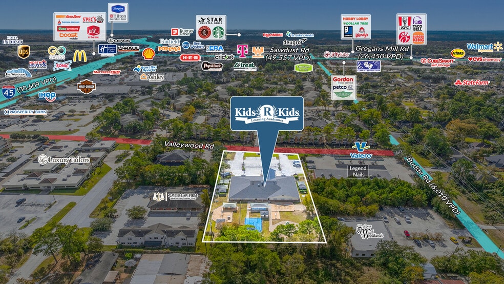 320 Valleywood Dr, Spring, TX for sale - Building Photo - Image 3 of 5