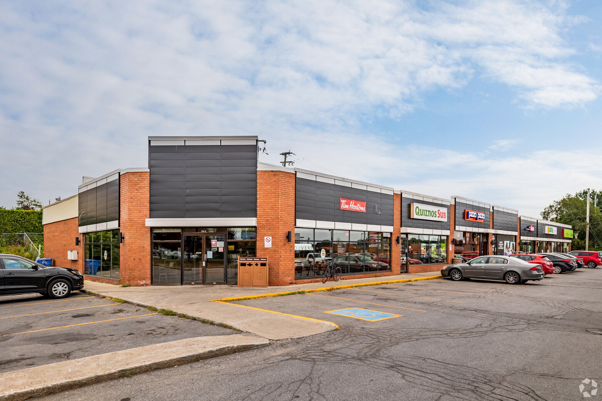 111 Boul Industriel, Repentigny, QC à vendre Photo principale- Image 1 de 1
