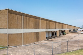 Plus de détails pour 3051-3111 W Commerce St, Dallas, TX - Industriel à vendre
