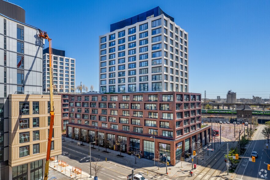 125 Mill St, Toronto, ON à vendre - Photo principale - Image 1 de 1