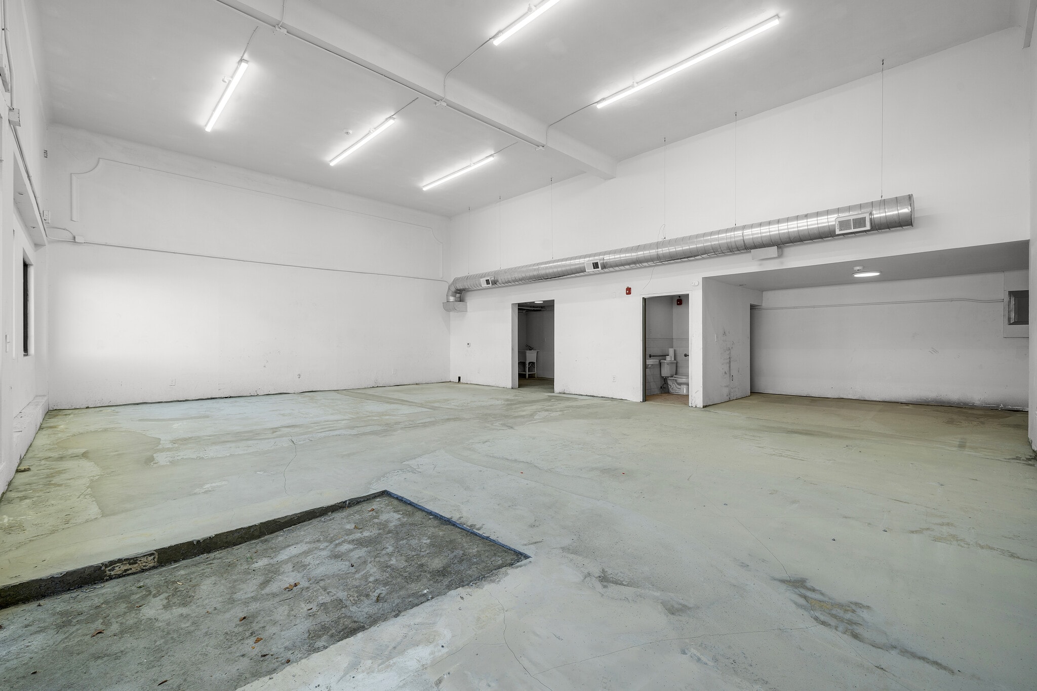 215 Market St, Perth Amboy, NJ à louer Photo intérieure- Image 1 de 6