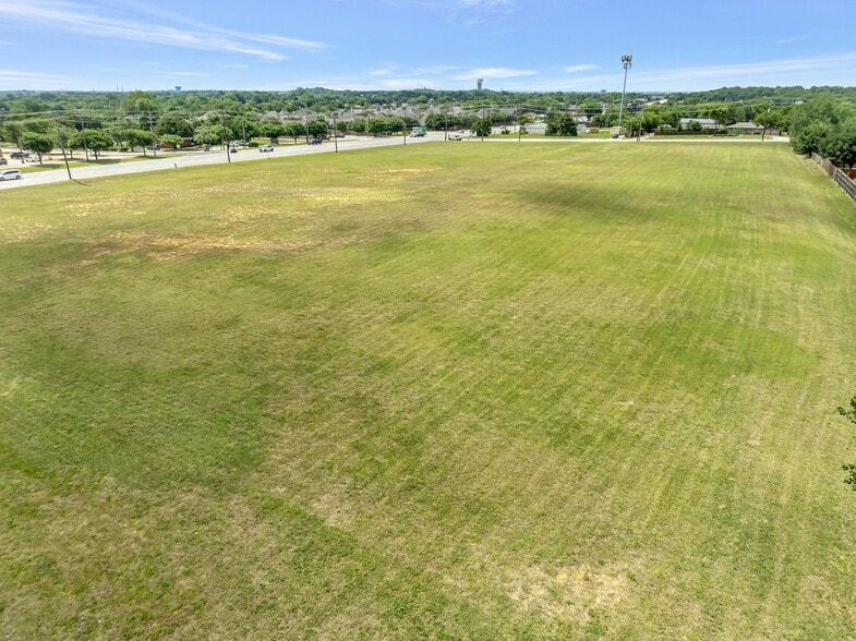 7821 Davis Blvd, North Richland Hills, TX for sale - Building Photo - Image 3 of 19