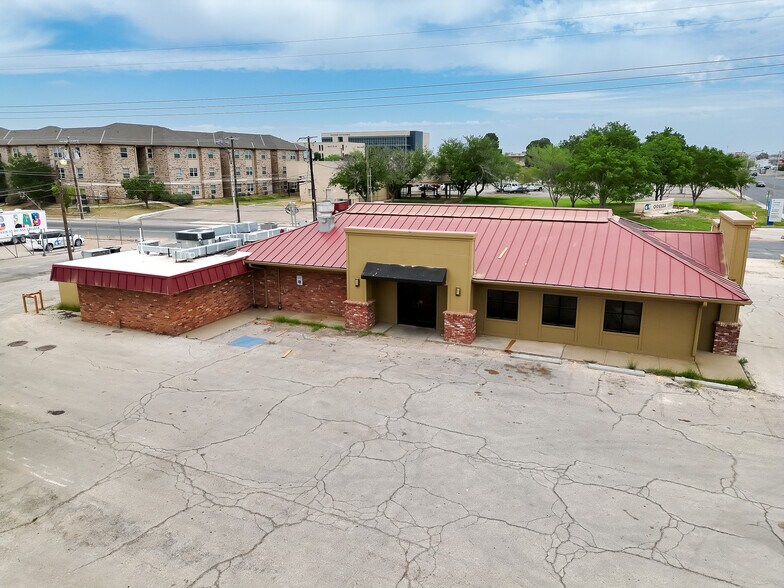 2113 Andrews Hwy, Odessa, TX à vendre - Photo du bâtiment - Image 3 de 14