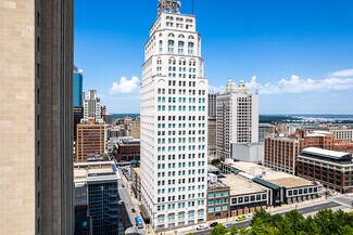 Plus de détails pour 324 E 11th St, Kansas City, MO - Bureau, Commerce de détail à louer