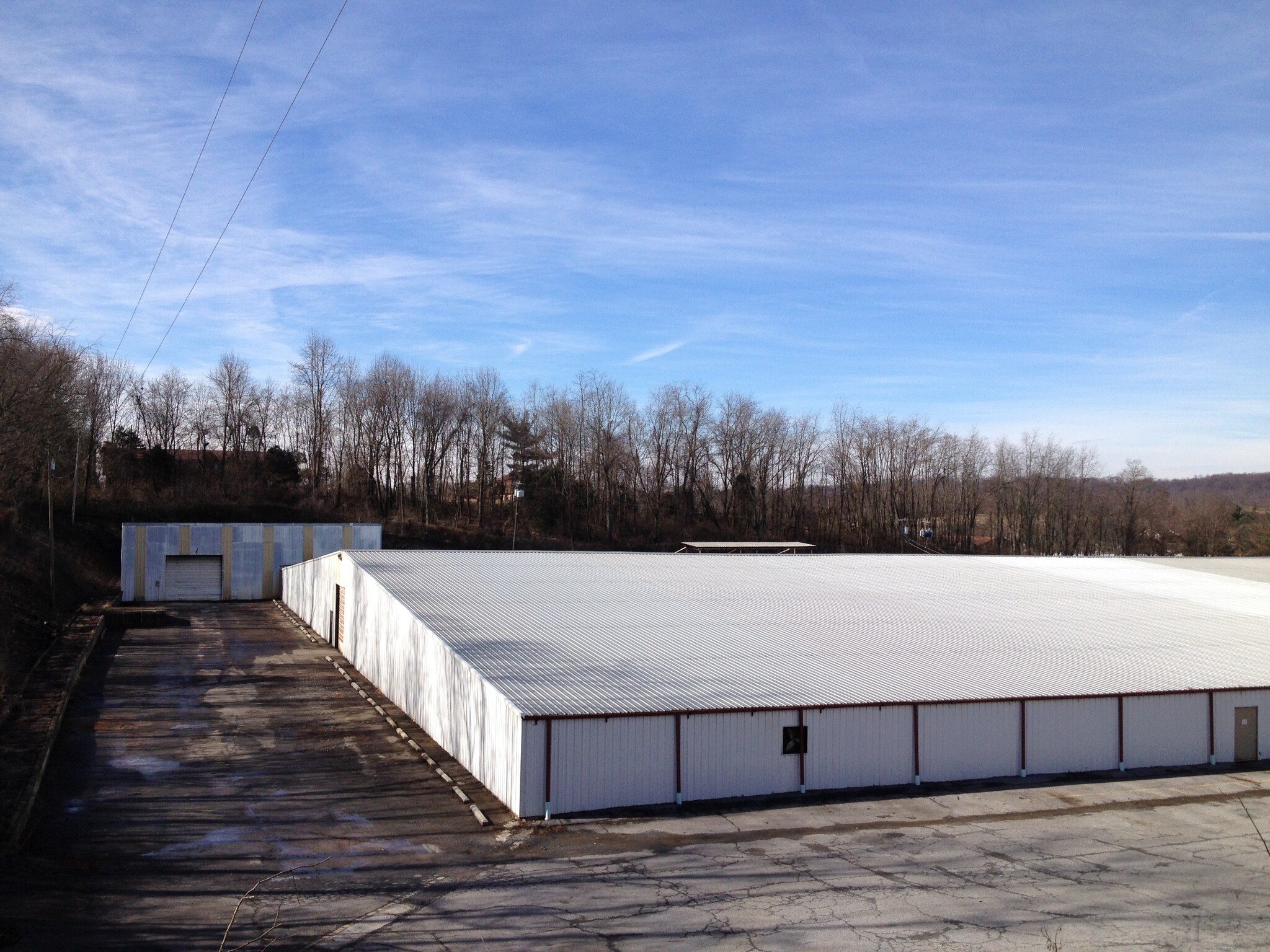 17074 Lee Hwy, Abingdon, VA for lease Building Photo- Image 1 of 3