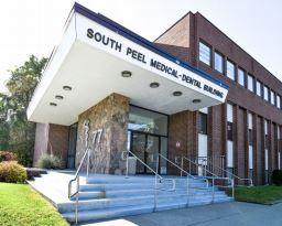 77 Queensway W, Mississauga, ON for lease Building Photo- Image 1 of 3