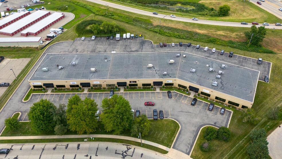 3555 9th St NW, Rochester, MN for lease - Building Photo - Image 2 of 4