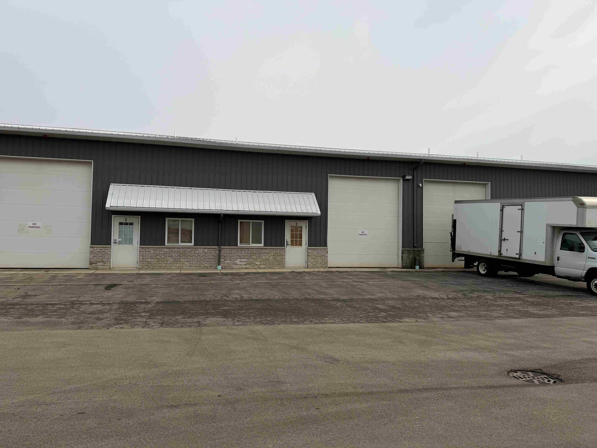 1313 S Schoolhouse Rd, New Lenox, IL for lease Primary Photo- Image 1 of 22