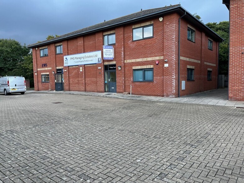 Newcomen Way, Colchester à louer - Photo du bâtiment - Image 2 de 2