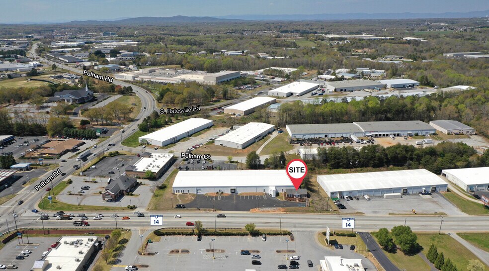 3090 S 14 Hwy, Greer, SC à louer - Photo du bâtiment - Image 2 de 3