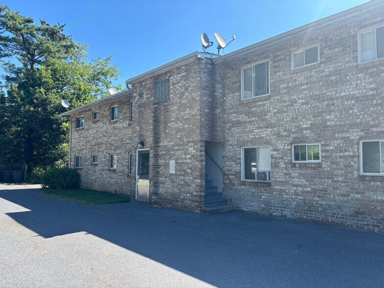 3800 Elmerton Ave, Harrisburg, PA à vendre - Photo du bâtiment - Image 3 de 57