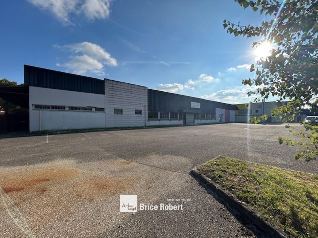 6 Rue Sigmund Freud, Vaulx-en-Velin for sale Building Photo- Image 1 of 8